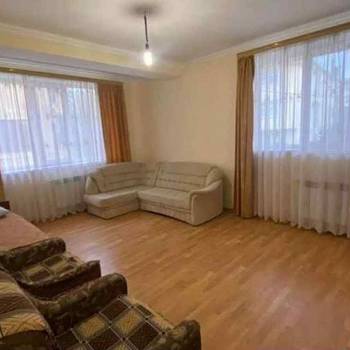 Сдается 2-х комнатная квартира, 65 м²