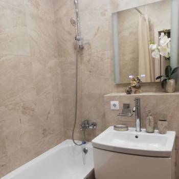 Продается 1-комнатная квартира, 40 м²
