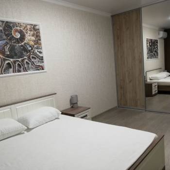 Продается 1-комнатная квартира, 35 м²