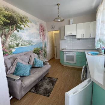 Продается 2-х комнатная квартира, 42 м²