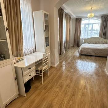 Продается Дом, 320 м²