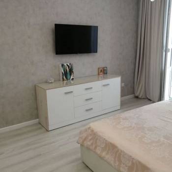 Сдается 2-х комнатная квартира, 76 м²