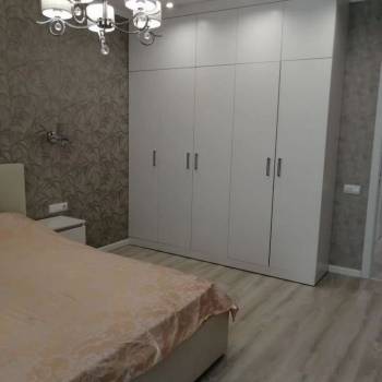 Сдается 2-х комнатная квартира, 76 м²