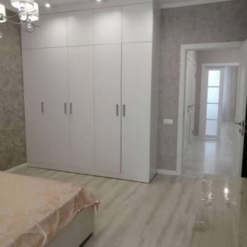 Сдается 2-х комнатная квартира, 76 м²