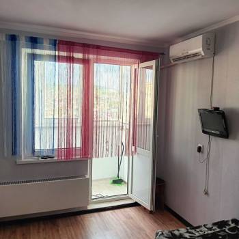 Сдается 1-комнатная квартира, 27 м²