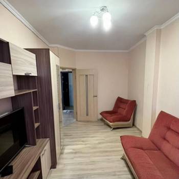 Сдается 1-комнатная квартира, 39,5 м²