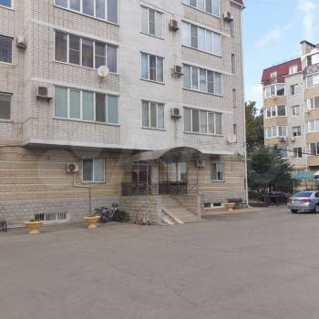 Сдается 2-х комнатная квартира, 70 м²