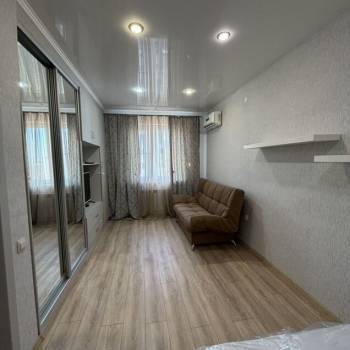 Сдается 1-комнатная квартира, 39 м²