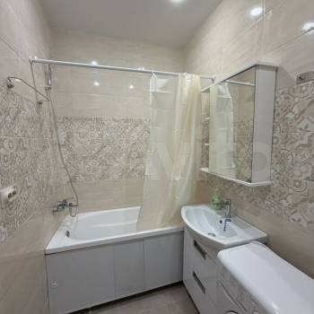 Сдается 1-комнатная квартира, 39 м²