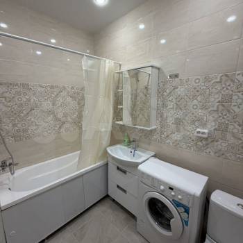 Сдается 1-комнатная квартира, 39 м²