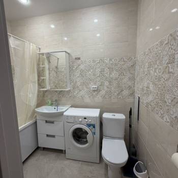 Сдается 1-комнатная квартира, 39 м²