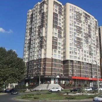 Сдается 1-комнатная квартира, 40 м²