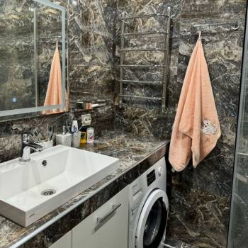 Сдается 1-комнатная квартира, 43 м²