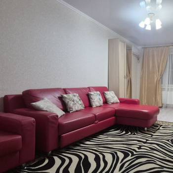 Сдается 2-х комнатная квартира, 65 м²