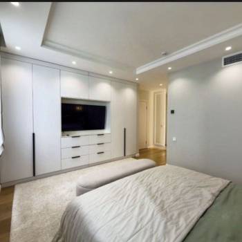 Продается 1-комнатная квартира, 52,5 м²