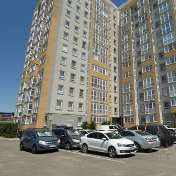Продается 1-комнатная квартира, 39 м²