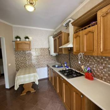 Сдается 2-х комнатная квартира, 65 м²