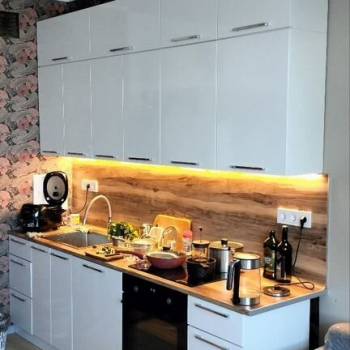 Сдается 2-х комнатная квартира, 90 м²