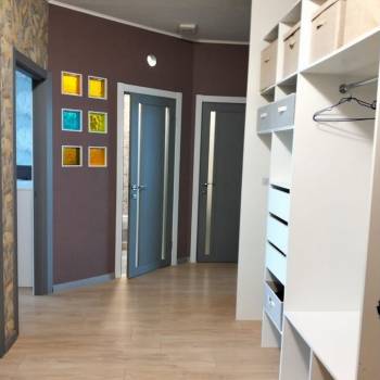 Сдается 2-х комнатная квартира, 90 м²