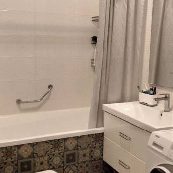 Сдается 2-х комнатная квартира, 90 м²