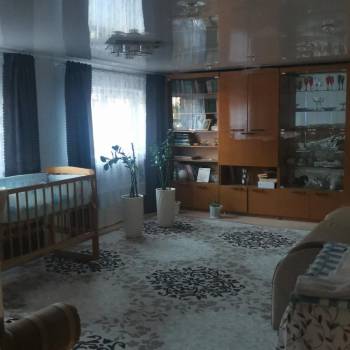 Продается Дом, 180 м²