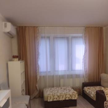 Сдается 1-комнатная квартира, 38 м²