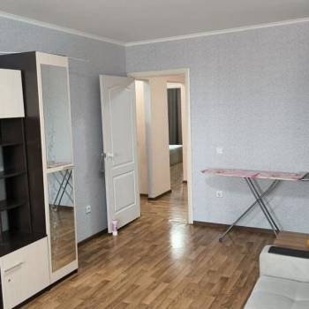 Сдается 2-х комнатная квартира, 65 м²