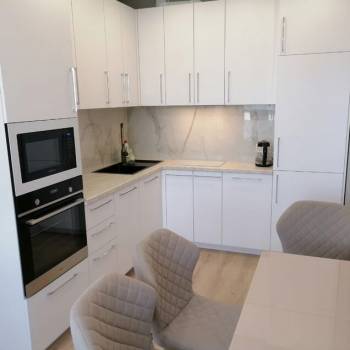 Продается 1-комнатная квартира, 41 м²