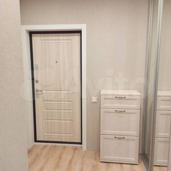 Продается 1-комнатная квартира, 41 м²