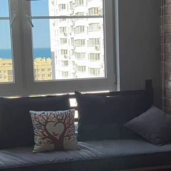 Продается 1-комнатная квартира, 45 м²
