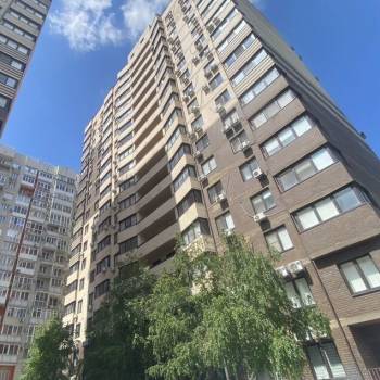 Сдается 2-х комнатная квартира, 68 м²