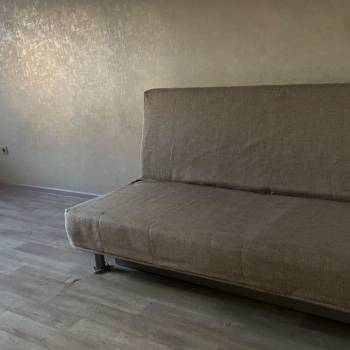 Сдается 1-комнатная квартира, 39 м²
