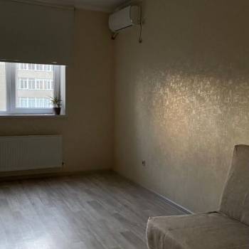 Сдается 1-комнатная квартира, 39 м²