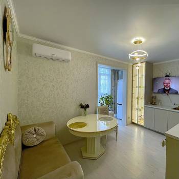 Продается 2-х комнатная квартира, 63 м²