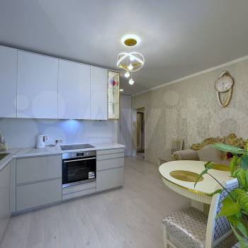 Продается 2-х комнатная квартира, 63 м²