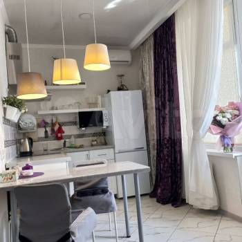 Сдается 1-комнатная квартира, 35 м²