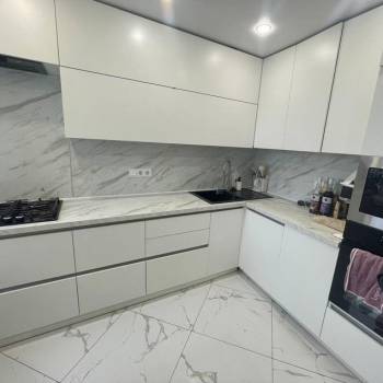 Продается 3-х комнатная квартира, 59,9 м²