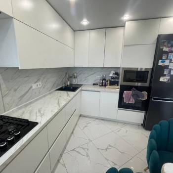 Продается 3-х комнатная квартира, 59,9 м²