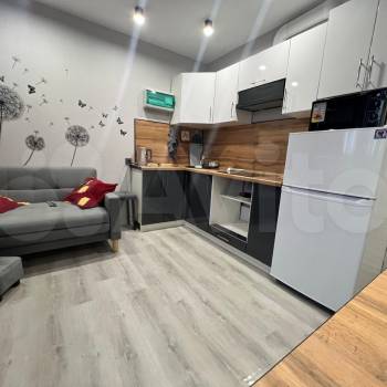 Сдается 1-комнатная квартира, 40,9 м²