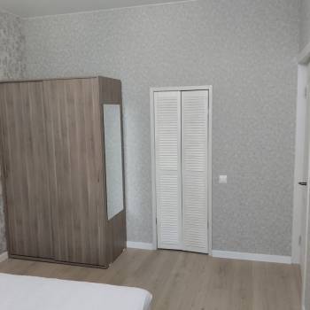 Сдается 1-комнатная квартира, 43 м²