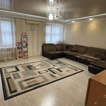 Продается Многокомнатная квартира, 88 м²