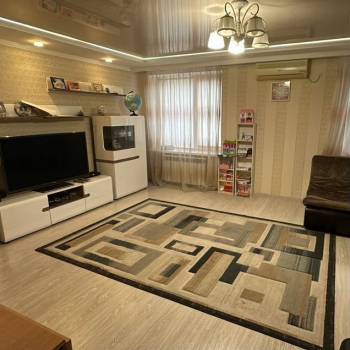 Продается Многокомнатная квартира, 88 м²