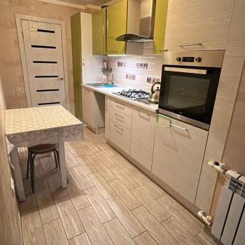 Продается Многокомнатная квартира, 88 м²