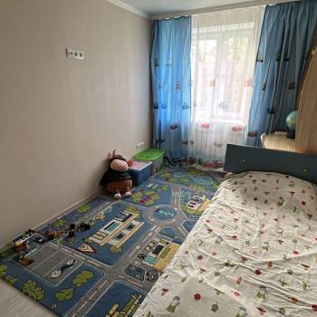 Продается Многокомнатная квартира, 88 м²