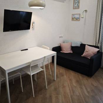 Сдается 1-комнатная квартира, 38 м²