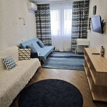 Сдается 1-комнатная квартира, 38 м²