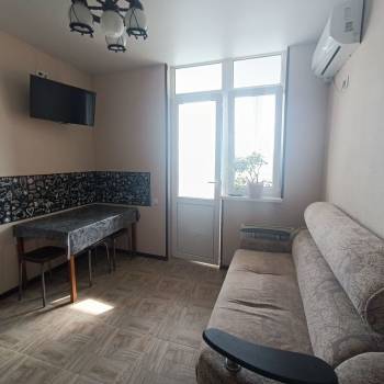 Продается 1-комнатная квартира, 39 м²