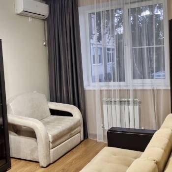 Сдается 1-комнатная квартира, 30 м²