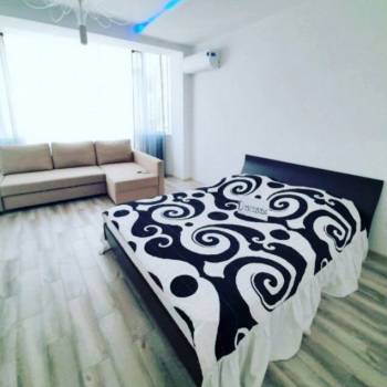 Сдается 1-комнатная квартира, 48 м²