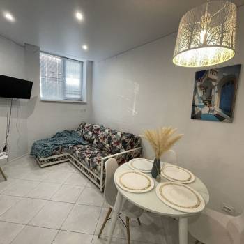 Сдается 2-х комнатная квартира, 80 м²